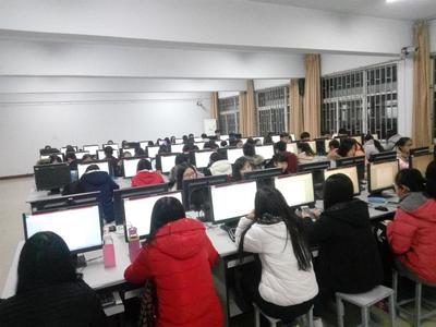 青年志愿者聯(lián)合會舉辦辦公軟件培訓(xùn)活動(dòng)，提升技術(shù)服務(wù)能力