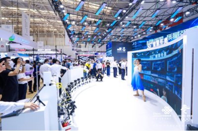 第五屆世界智能大會(huì)盛大開幕，中國(guó)聯(lián)通以基礎(chǔ)軟件技術(shù)服務(wù)上演5G實(shí)力秀